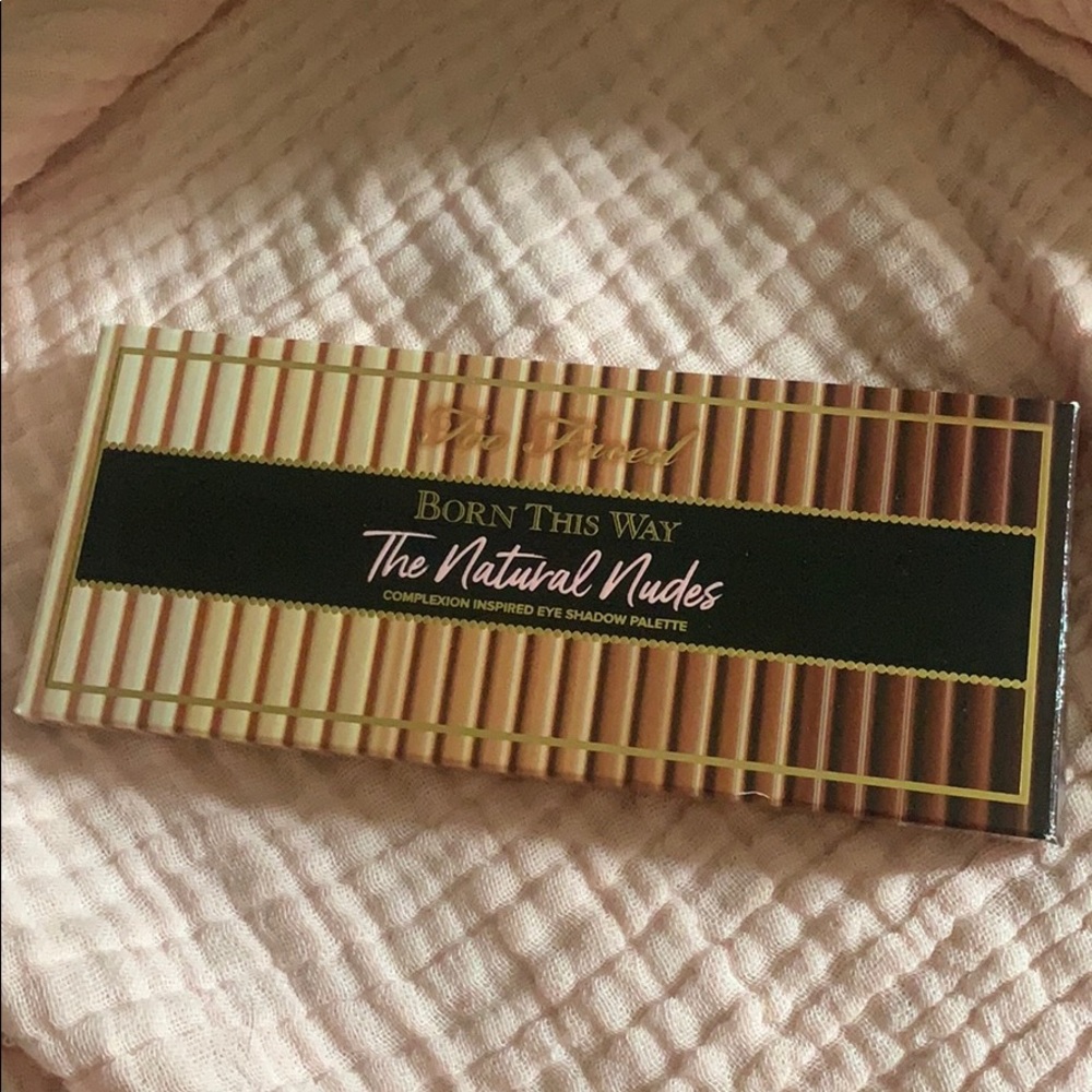 Too Faced Born This Way The Natural Nudes Palette